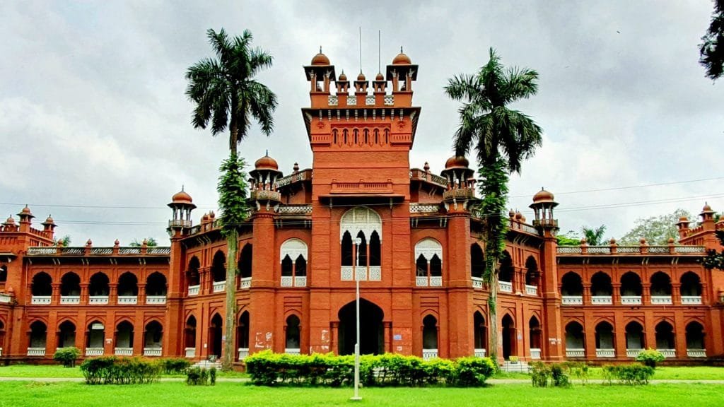 ঢাবি ক্যাম্পাসে সহিংসতায় জড়িতদের চিহ্নিত করতে কমিটি গঠন