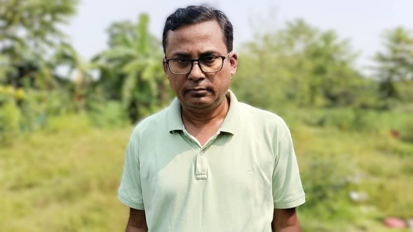 কসবা সীমান্তে ভারতে পালানোর সময় যুগ্ম সচিব আটক