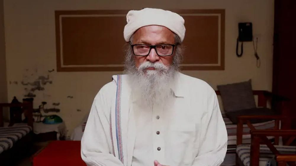 চিন্ময় প্রভুর মুক্তি চেয়ে ফরহাদ মজহারের স্ট্যাটাস নিয়ে নেটদুনিয়ায় আলোড়ন
