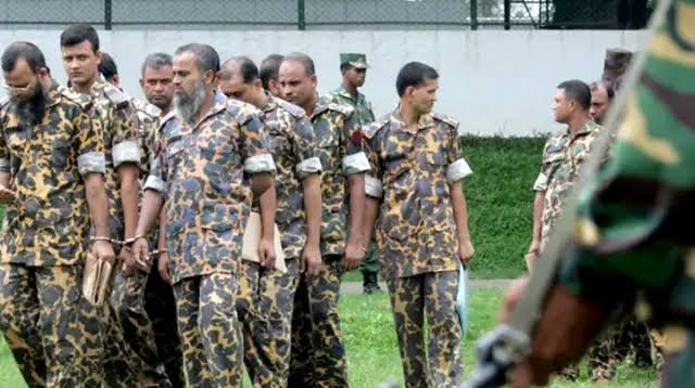 বিডিআর হত্যাকাণ্ডে বিস্ফোরক মামলায় দুই শতাধিক আসামির জামিন