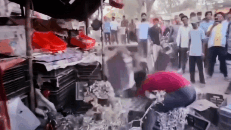 বিজিপি শাসিত হরিয়ানায় হিন্দুত্ববাদীদের তাণ্ডব: মুসলিম মালিকানাধীন দোকানে হামলা ও লুটপাট!